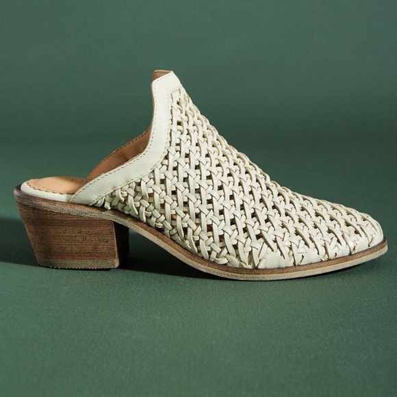 NIB Anthropologie Crevo Neva Woven Mules Bone 9 - Picture 5 of 7